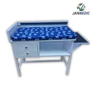 MESA METALICA CON TALLIMETRO (INFANTOMETRO)